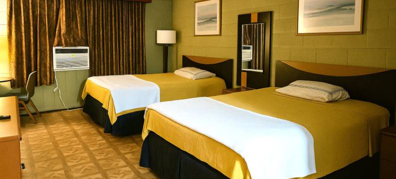 Capital O怡人汽车旅馆，大急流城MI(Capital O Pleasant Motel Grand Rapids Mi)图片