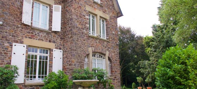 罗格住宅酒店(La Maison Rouge Brocéliande)图片