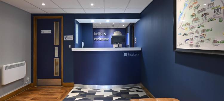 赛伦塞斯特旅客之家酒店(Travelodge Cirencester)图片