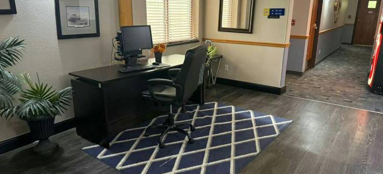 威利斯顿的公平桥旅馆和套房(FairBridge Inn & Suites Williston)图片