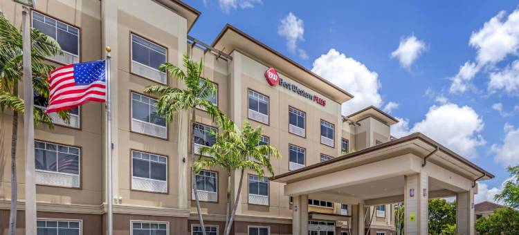 迈阿密机场北贝斯特韦斯特优质套房酒店(Best Western Plus Miami Airport North Hotel  Suites)图片