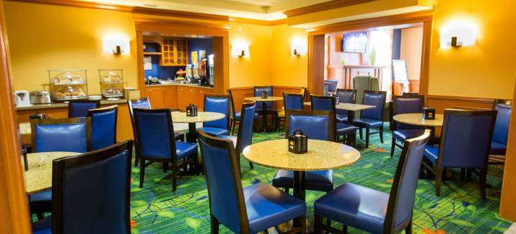 多伦多奥克维尔万枫旅馆(Fairfield Inn Toronto Oakville)图片