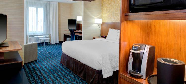 万枫酒店及套房贝克斯菲尔德北/机场(Fairfield Inn & Suites Bakersfield North/Airport)图片