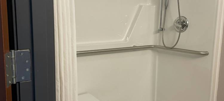 欧塞奇比奇红顶酒店-奥沙克湖(Red Roof Inn Osage Beach - Lake of The Ozarks)图片