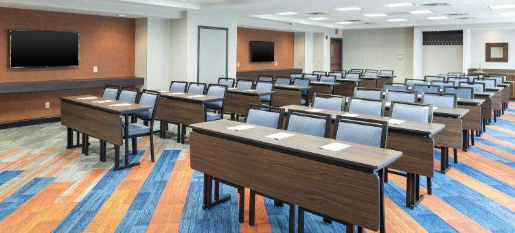 希尔顿欢朋套房酒店-马歇尔敦(Hampton Inn & Suites Marshalltown)图片