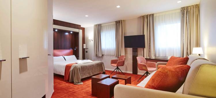 基里亚德南特南酒店-布艾机场店(Kyriad Nantes Sud - Bouaye AÉROPORT)图片