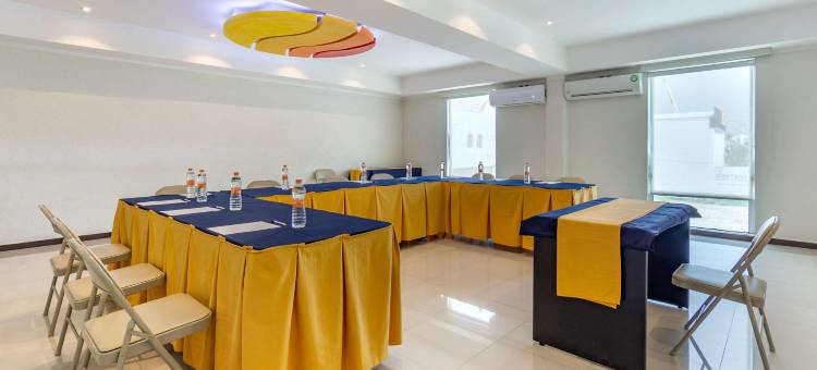 坎昆机场舒适酒店(Comfort Inn Cancún Aeropuerto)图片