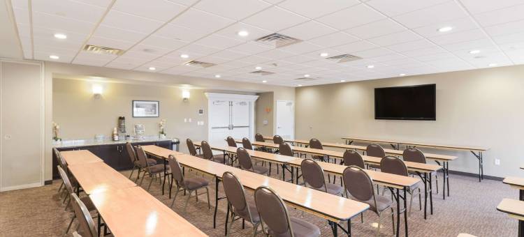 米德兰西舒眠套房酒店(Sleep Inn & Suites Midland West)图片