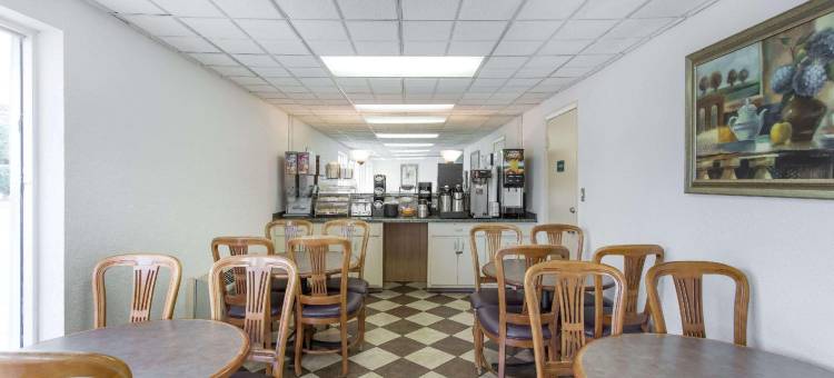 维吉尼亚海滩温德姆豪生酒店(Howard Johnson by Wyndham Virginia Beach)图片