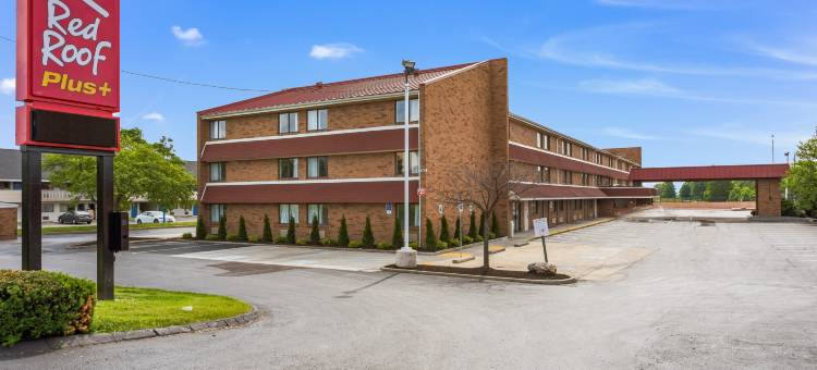 哥伦布沃辛顿红屋顶Plus酒店(Red Roof Plus+ Columbus - Worthington)图片