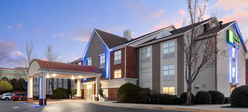 Holiday Inn Express 阿尔普哈雷塔- 罗斯威尔(Holiday Inn Express ALPHARETTA - ROSWELL by IHG)图片