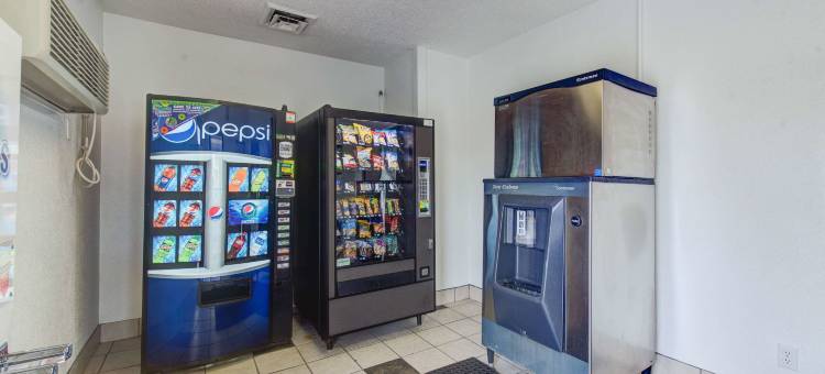 诺福克6号汽车旅馆(Motel 6 Norfolk, VA)图片