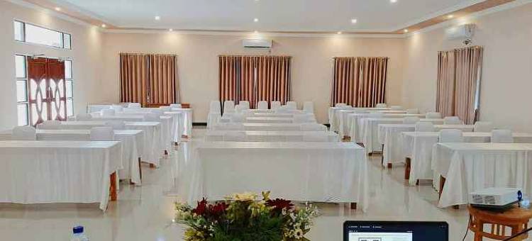 拉兰图卡日出酒店(Sunrise Hotel Larantuka)图片