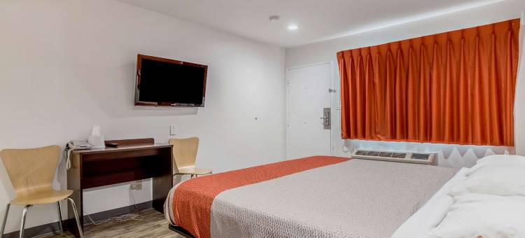 加利福尼亚州66号公路巴斯托6号汽车旅馆(Motel 6 Barstow, CA - Route 66)图片