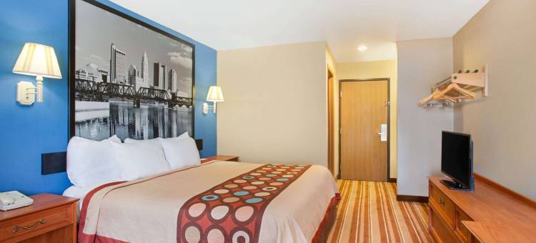 迪凡斯速8酒店(Super 8 by Wyndham Defiance)图片