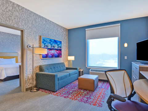 那不勒斯I-75松岭路希尔顿惠庭套房酒店