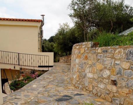 阿波斯佩里堤斯传统旅馆(Aposperitis Traditional Guesthouse)