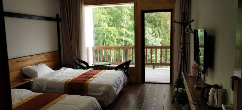 蒋卫云度假别墅(张灵慕公路分店)图片