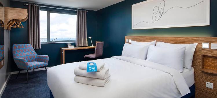加的夫中央皇后街旅屋酒店(Travelodge Cardiff Central Queen Street)图片