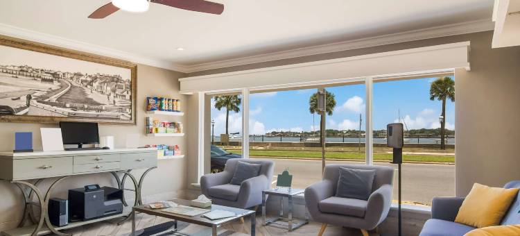 海湾站贝斯特韦斯特酒店(Best Western Bayfront)图片