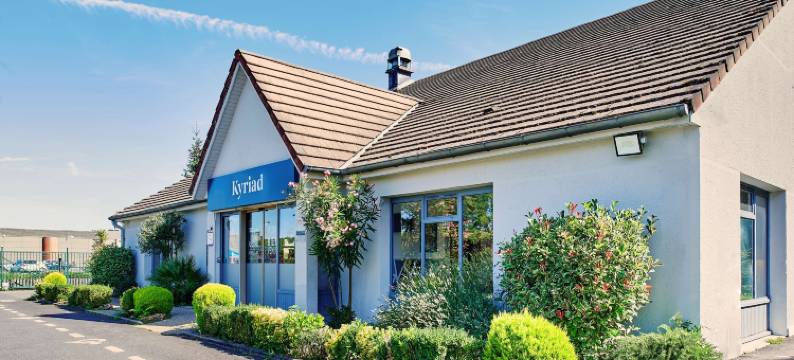 布里康特罗伯特基里亚德酒店(Kyriad Brie Comte Robert)图片