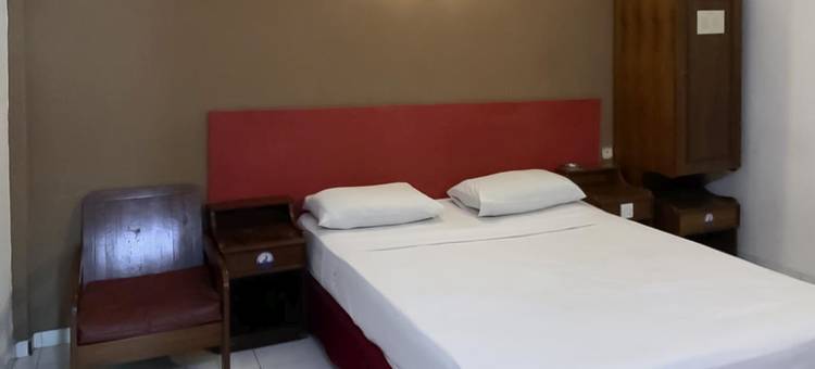 丹戎槟榔劳特再也酒店(Hotel Laut Jaya Tanjung Pinang RedPartner)图片