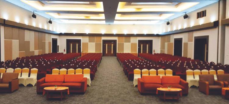 苏卡大酒店(Grand Suka Hotel)图片