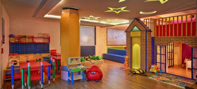 果阿坎多利姆诺富特酒店(Novotel Goa Candolim)图片