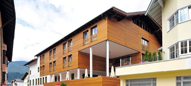 金色阿德勒瓦滕斯酒店(Hotel Goldener Adler Wattens)图片