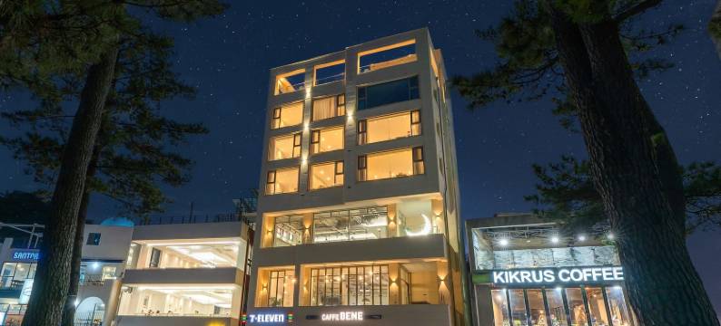 江陵瑞瓦鲁膳宿(Gangneung Rayvalue Pension)图片