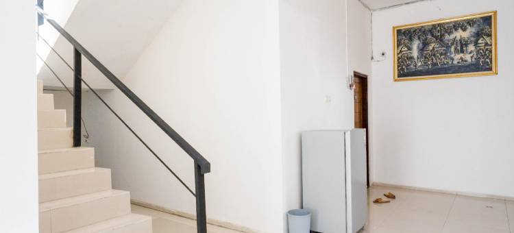 红多兹酒店@梭罗克拉托南(RedDoorz @ Kratonan Solo)图片