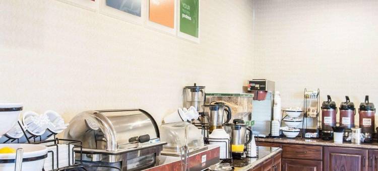 柳泉舒适酒店 US 60 和 US 63(Comfort Inn US 60-63)图片