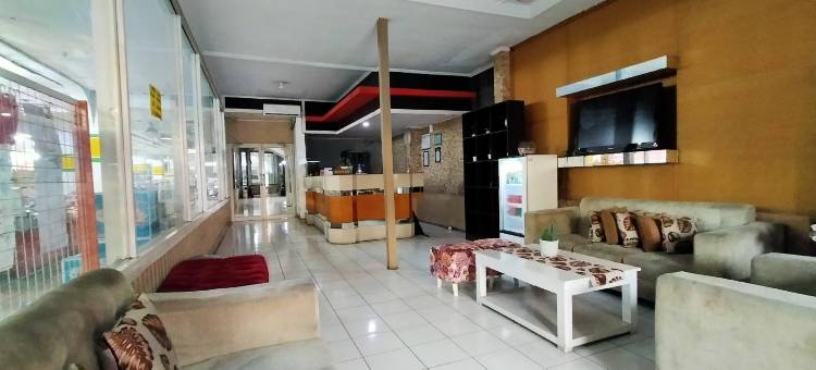 特尔纳特尼尔瓦纳酒店-红伙伴(Hotel Nirwana Ternate RedPartner)图片