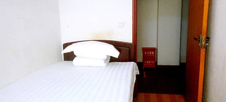 心连心宾馆(安阳火车站店)图片