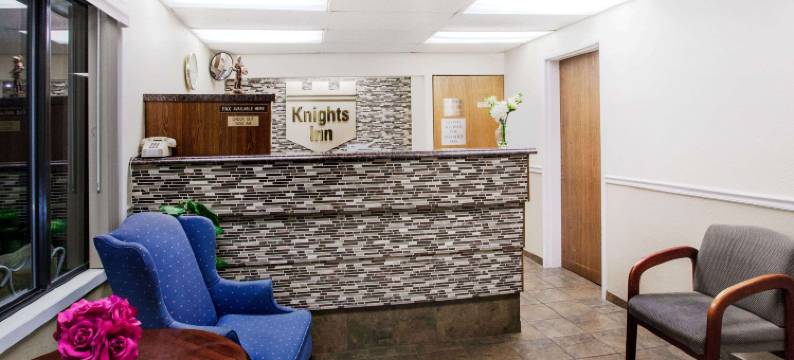 皮茨顿骑士酒店(Knights Inn Pittston)图片