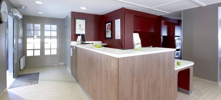 里尔南基康铂酒店(Campanile Lille Sud - Chr)图片