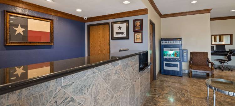 冈萨雷斯丽晶贝斯特韦斯特套房酒店(Best Western Regency Inn  Suites)图片