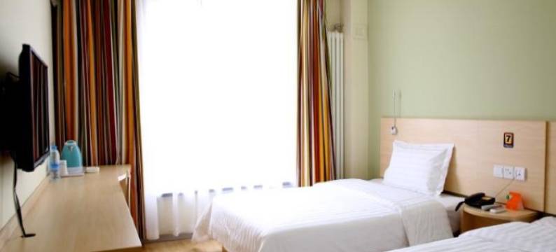 亿信酒店(泊头火车站店)图片