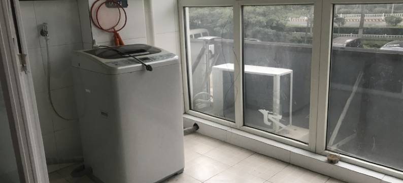 嗨夜市近海洋公园荷疃海鲜平价市场三居室公寓(济南路分店)图片