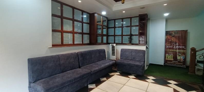 拉贾酒店(Raja Hotel Kalyan)图片