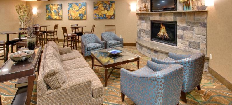 智选假日套房酒店格兰德艾兰(Holiday Inn Express & Suites GRAND ISLAND by IHG)图片