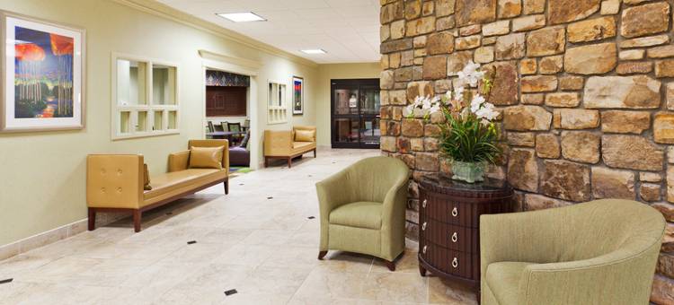 Holiday Inn Express 吹岩南(Holiday Inn Express Blowing Rock South)图片