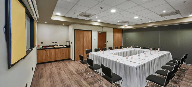 罗萨里托万豪城市快捷酒店(City Express by Marriott Rosarito)图片