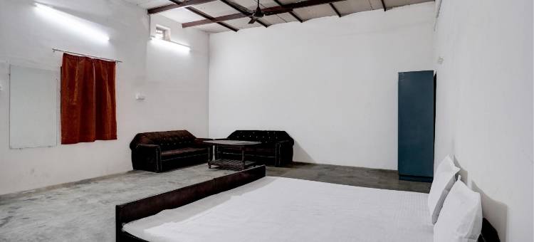 Spot on Praveen Farm图片