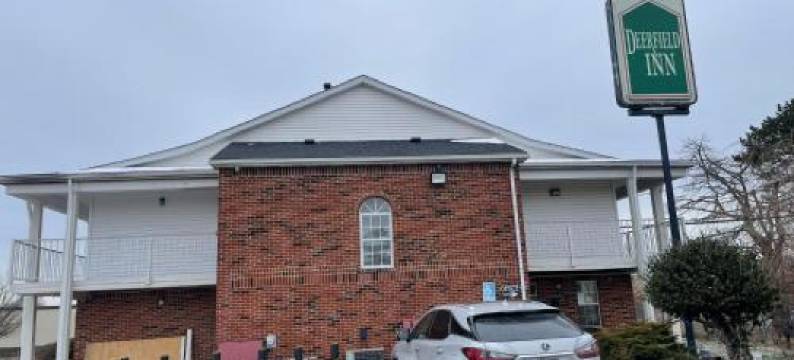 迪尔菲尔德汽车旅馆(Deerfield Inn)图片