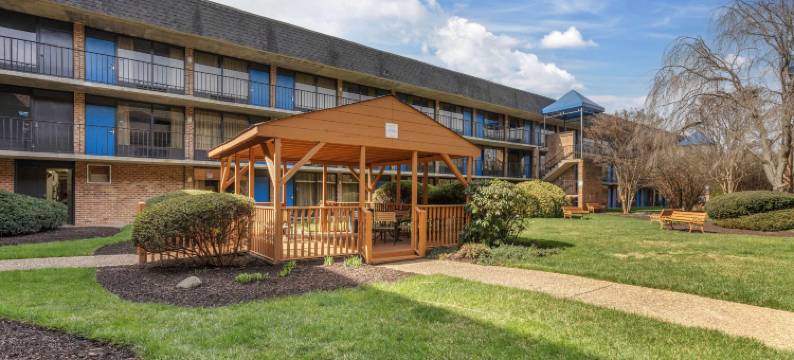 泰森斯角品质酒店(Quality Inn Vienna - Tysons Corner)图片