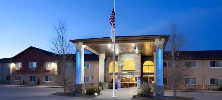 托灵顿智选假日套房酒店(Holiday Inn Express & Suites Torrington)图片