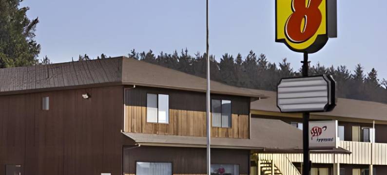 克雷申特城温德姆速8酒店(Super 8 by Wyndham Crescent City)图片