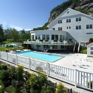 White Mountain 图片