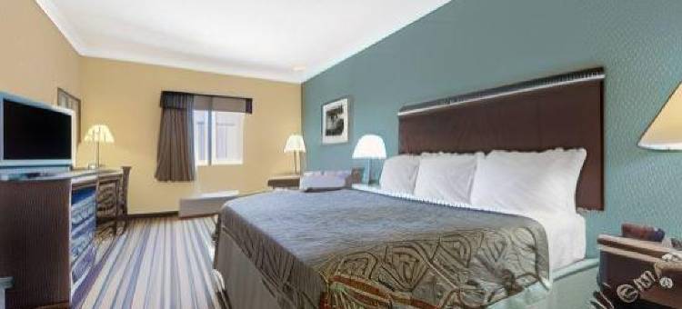 德克萨斯洛克代尔戴斯酒店(Days Inn by Wyndham Rockdale Texas)图片